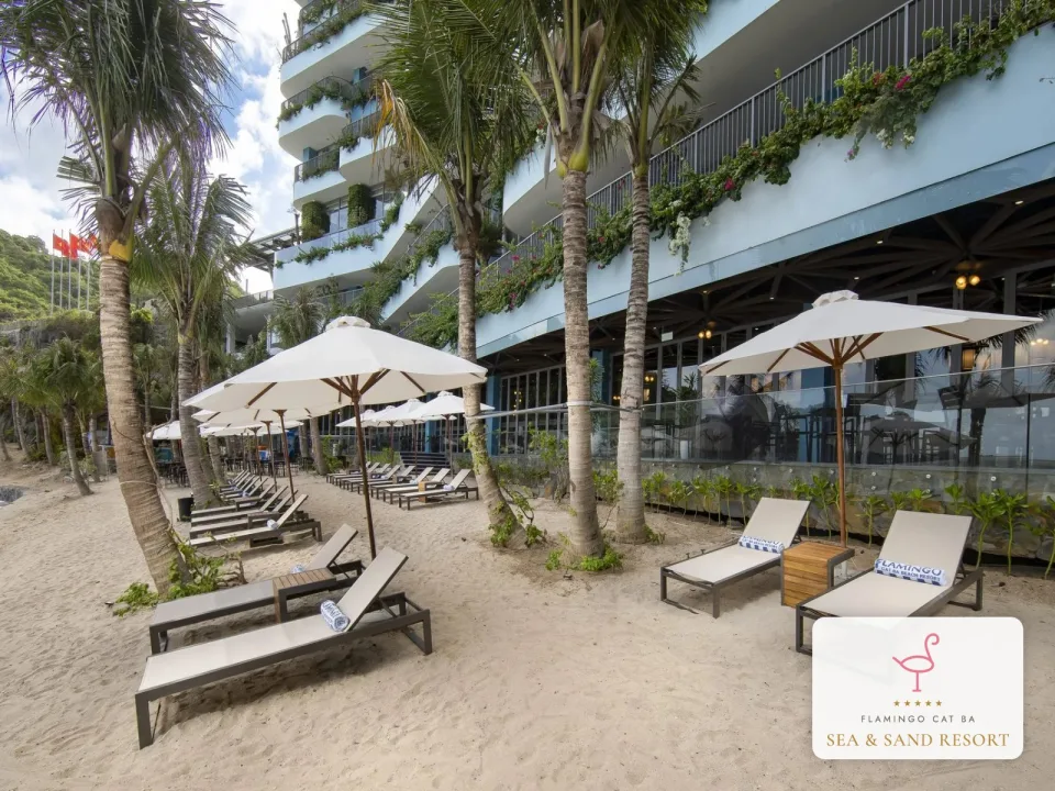 Sand Bar & Cafe