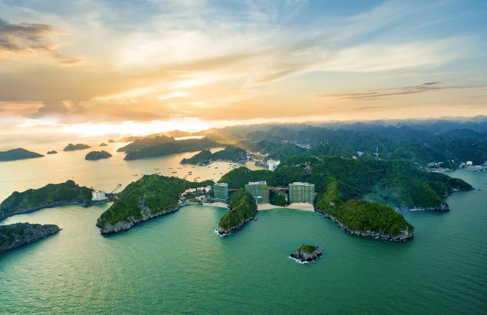 Vịnh Lan Hạ: cẩm nang khám phá từ Cát Bà